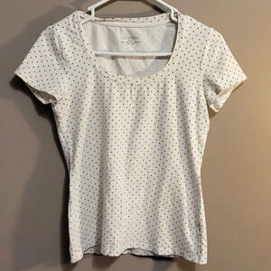 D29 PHILOSPHY: SIZE SMALL WOMENS POLKA DOT TOP